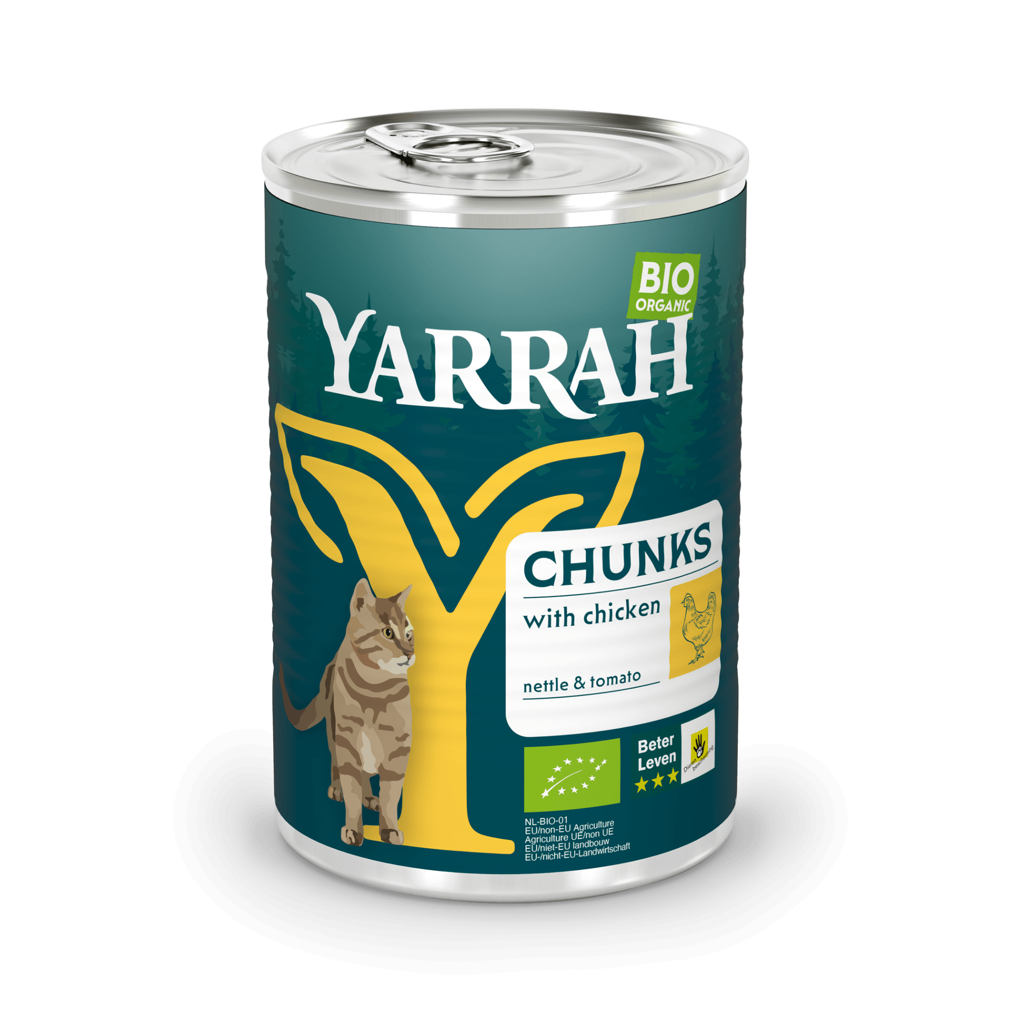 Organic cat food chunks with chicken